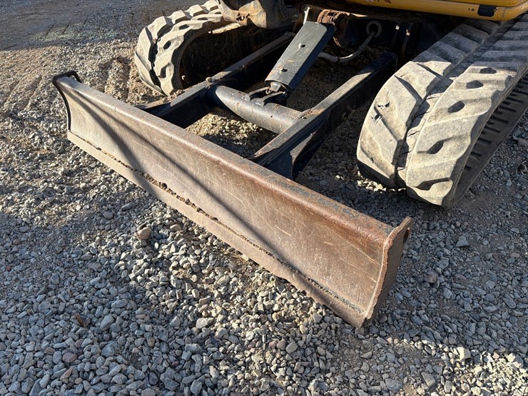deere-50g-image-10