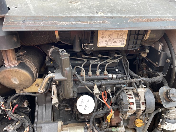 2015-bobcat-t550-image-34