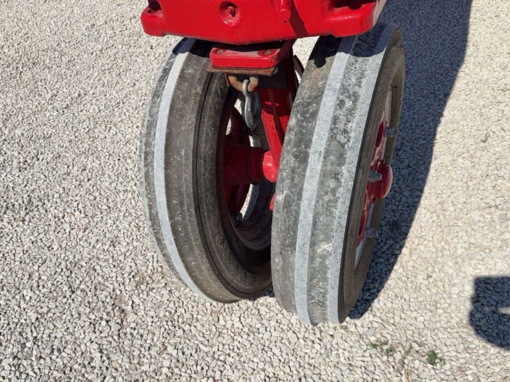 farmall-super-h-image-13