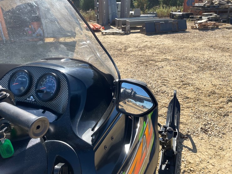 #1294-•-2001-arctic-cat-zl600-efi-snowmobile-(sells-with-bill-of-sale-only)-image-16