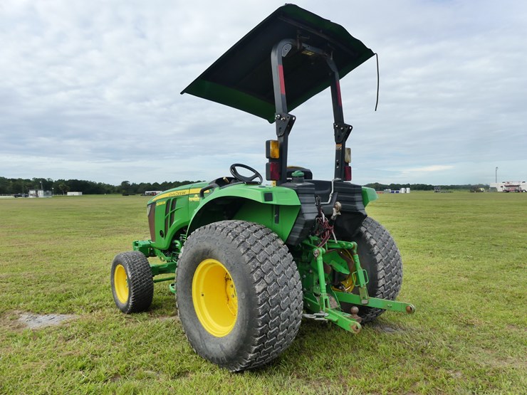 john-deere-4066m-image-4