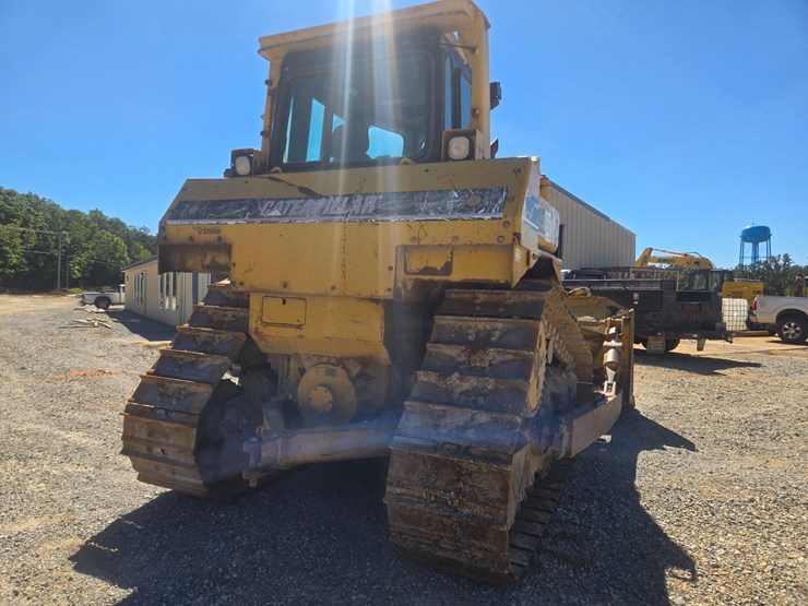 caterpillar-d6r-image-10