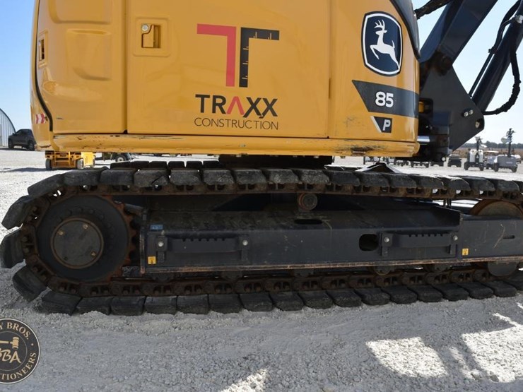 2023-deere-85-p-tier-image-49