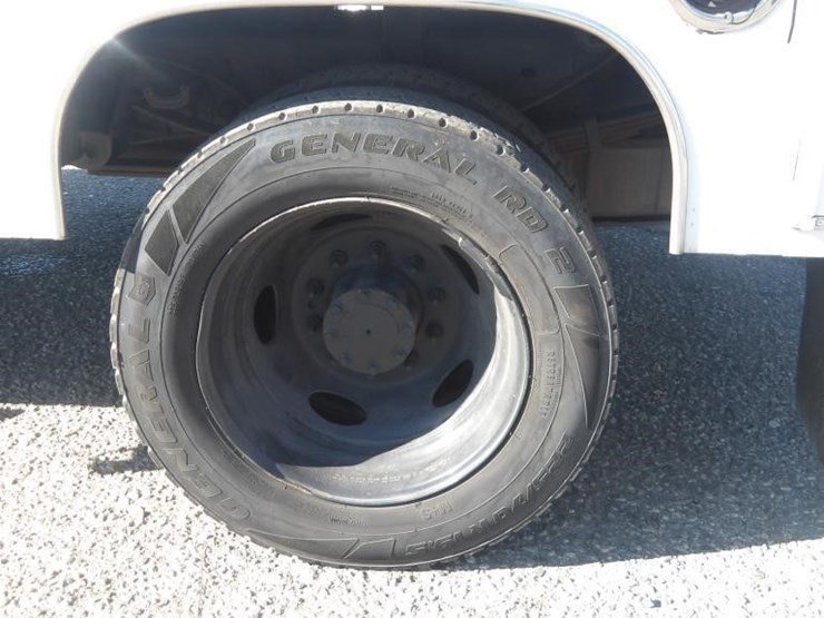 2010-ford-f450-image-5
