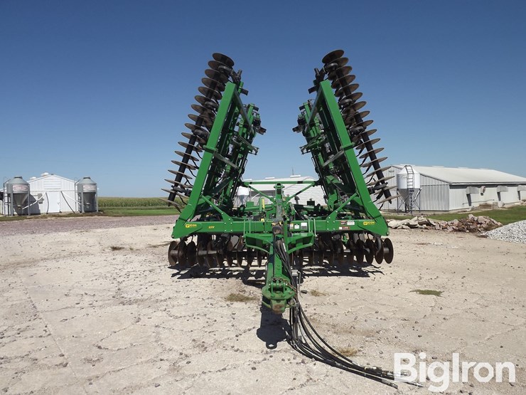 2013-john-deere-2310-image-2