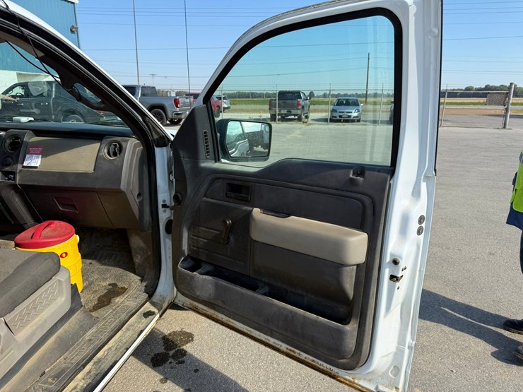 2010-ford-f150-image-42
