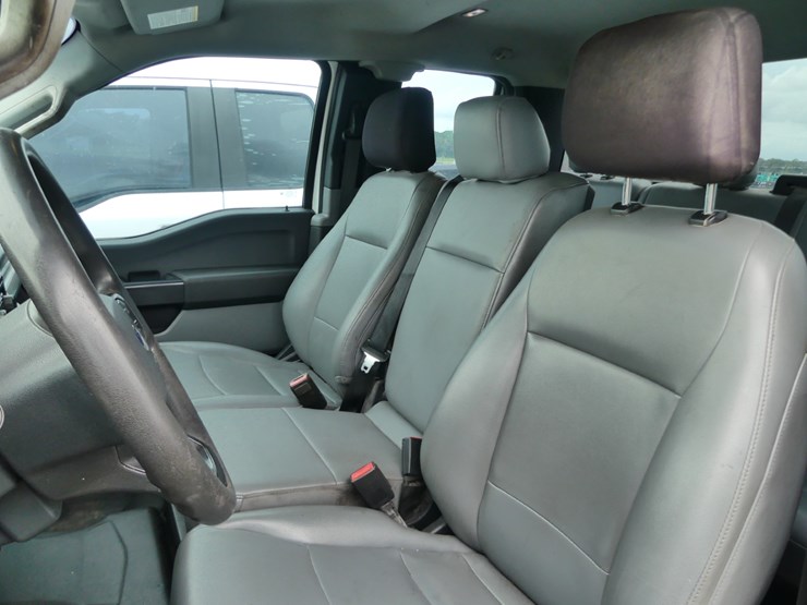 2021-ford-f150-xl-image-8