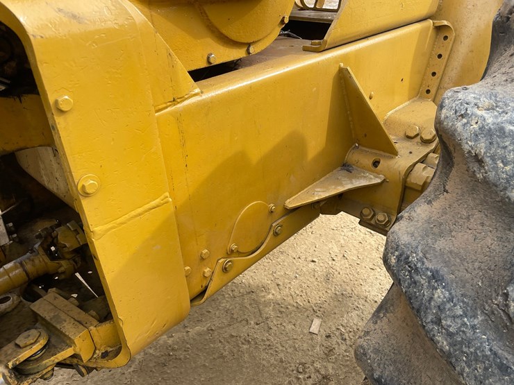 deere-440b-image-30