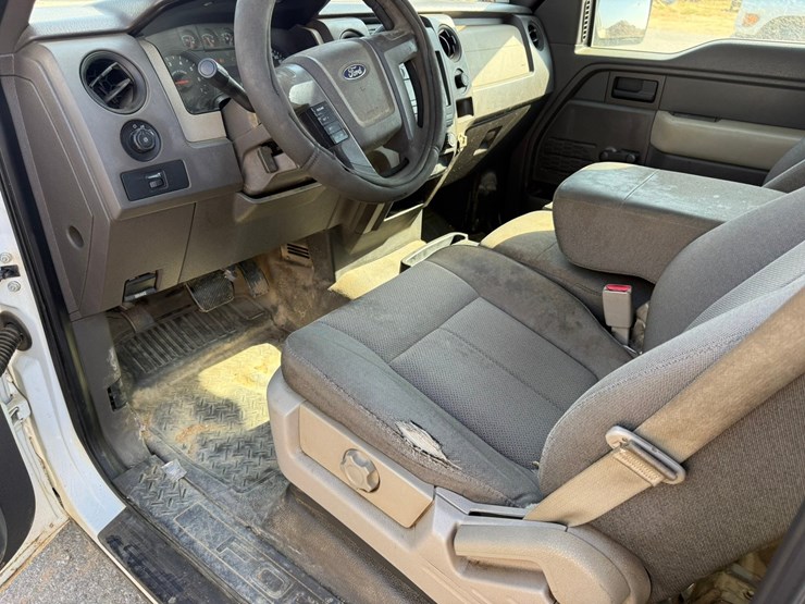 2010-ford-f150-image-50