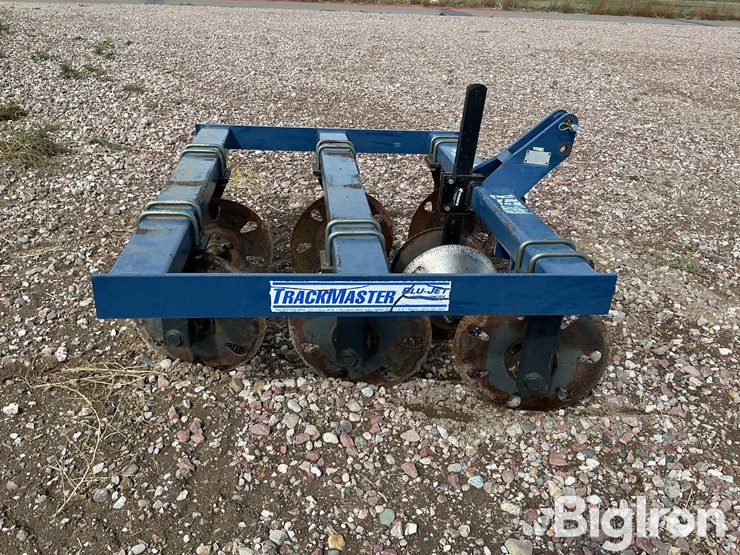 blu-jet-track-master-image-4