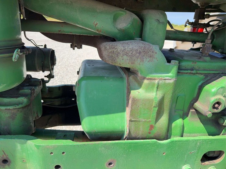 john-deere-730-image-25