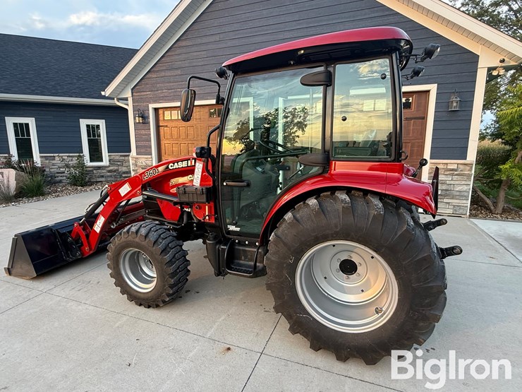 2022-case-ih-farmall-55c-image-9
