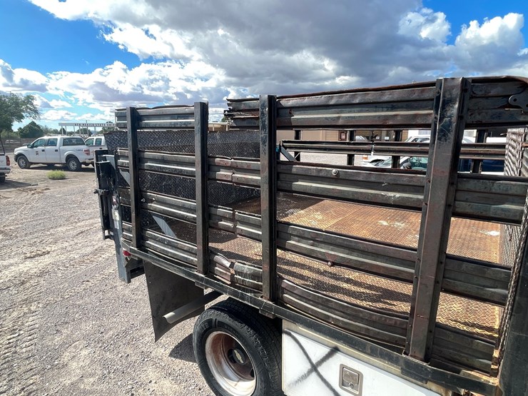 #2773-•-1991-chevrolet-stake-truck-(has-nm-title)(offsite-at-nmsu)-image-26