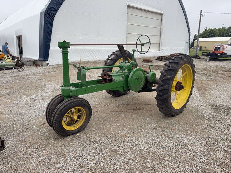 john-deere-a-image-1