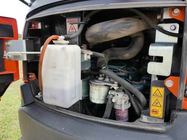 kubota-u27-4-image-7