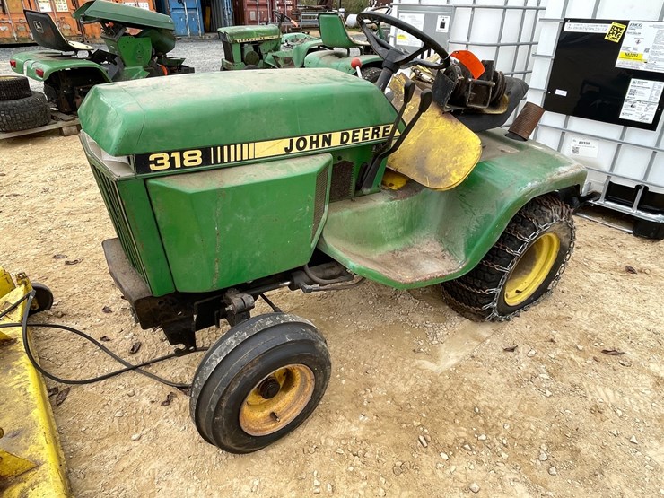 john-deere-318-image-6