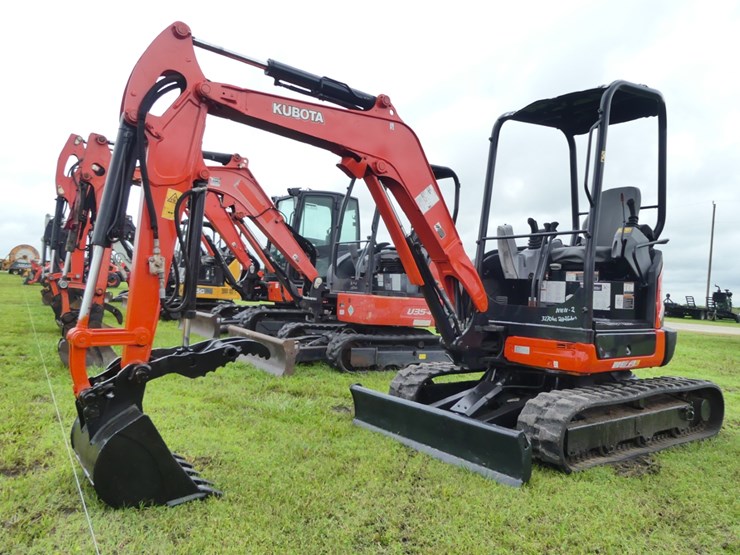 kubota-u27-4-image-1