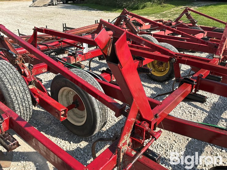 case-ih-4800-image-14