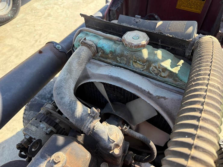 1987-case-ih-245-image-28