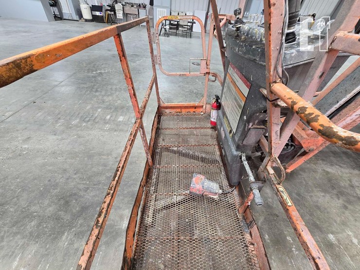 2008-jlg-450aj-ii-image-10