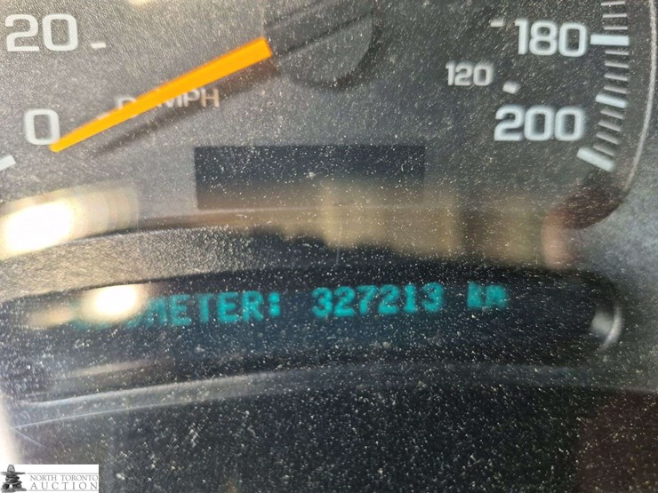 2005-chevrolet-silverado-2500hd-image-18