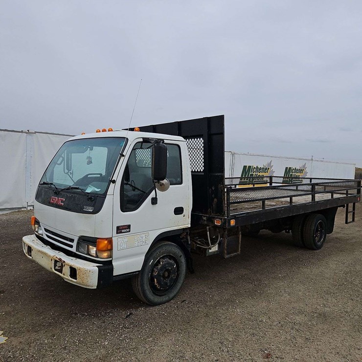 2005 GMC W5500