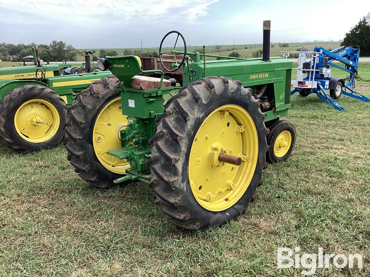 1954-john-deere-60-image-5