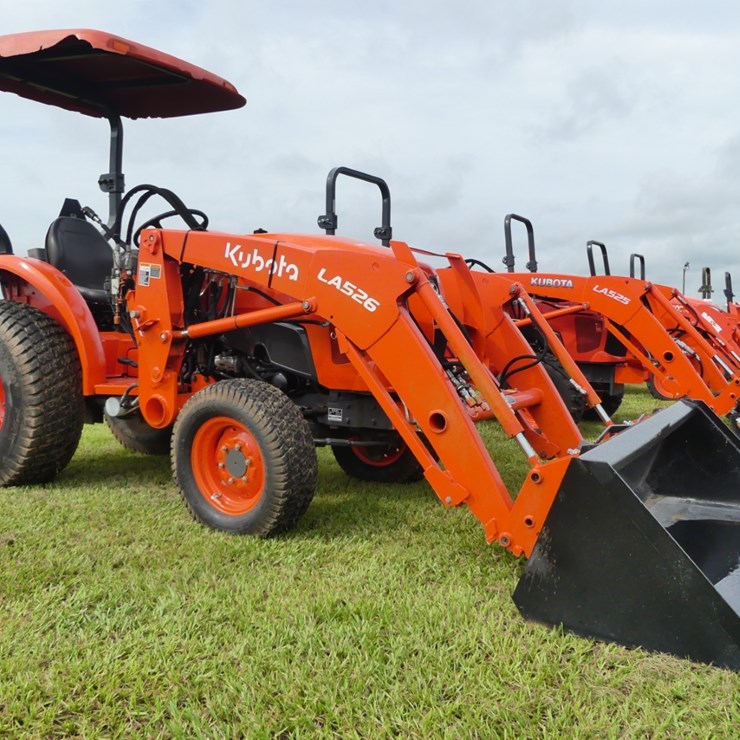 KUBOTA L3301