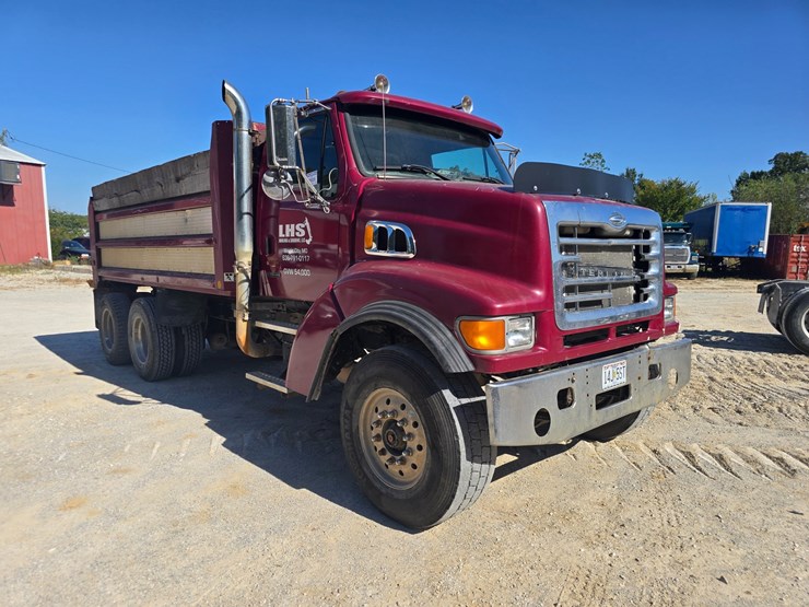 2001-sterling-l8500-image-17