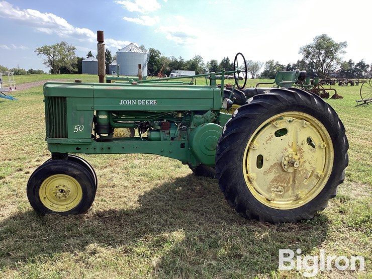 1953-john-deere-50-image-8