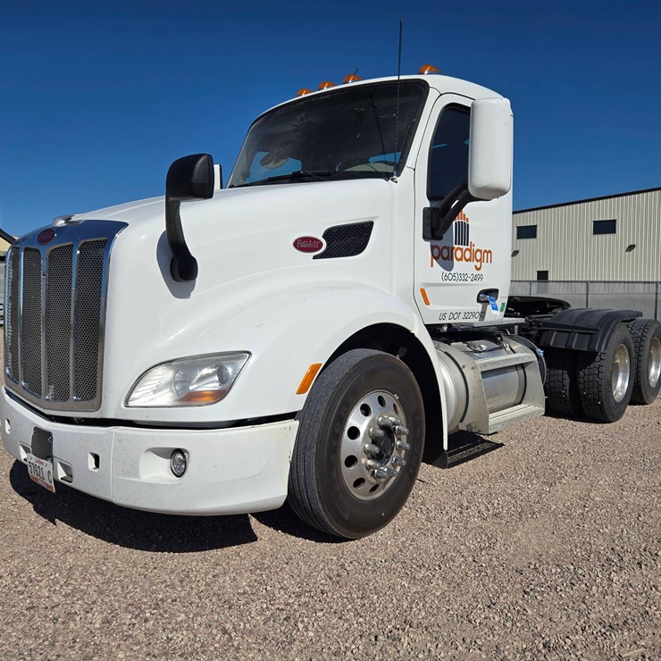 2018 PETERBILT 579