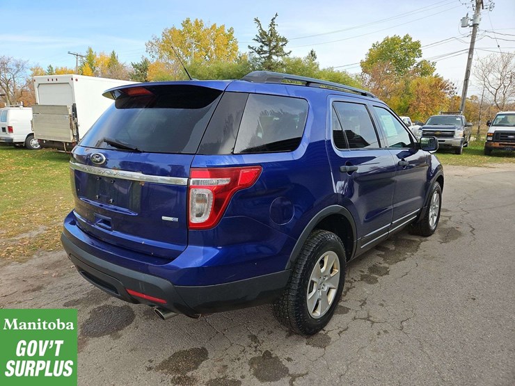 2013-ford-explorer-image-3