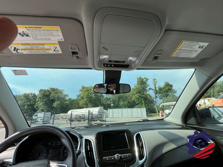 2020-chevrolet-equinox-ls-image-56