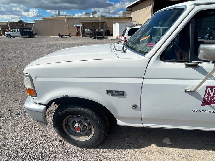 1995-ford-f150-image-14