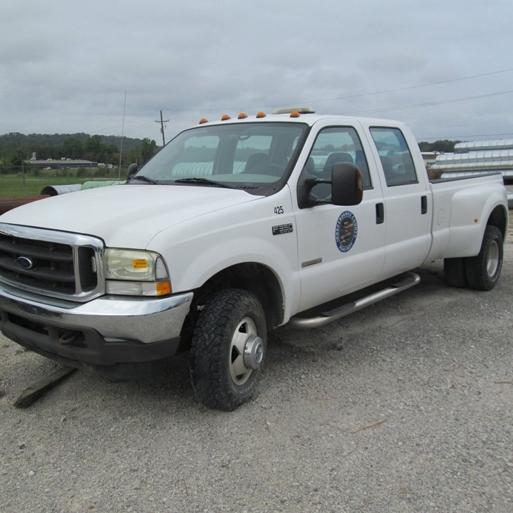 2004 FORD F350