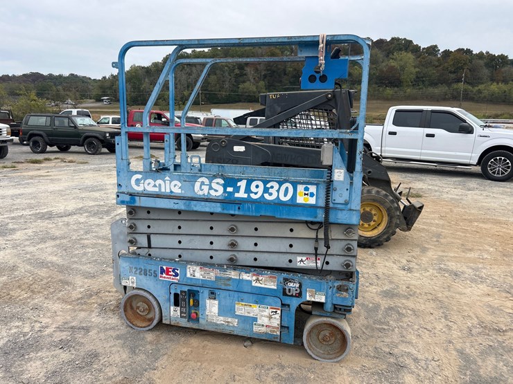 genie-gs1930-image-2