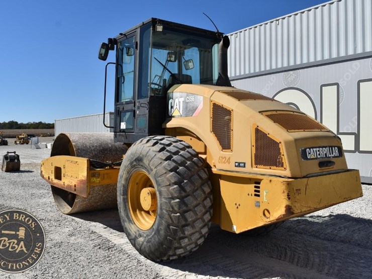 2009-caterpillar-cs56-image-5
