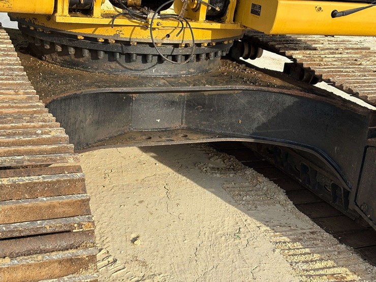 2008-caterpillar-330-image-33