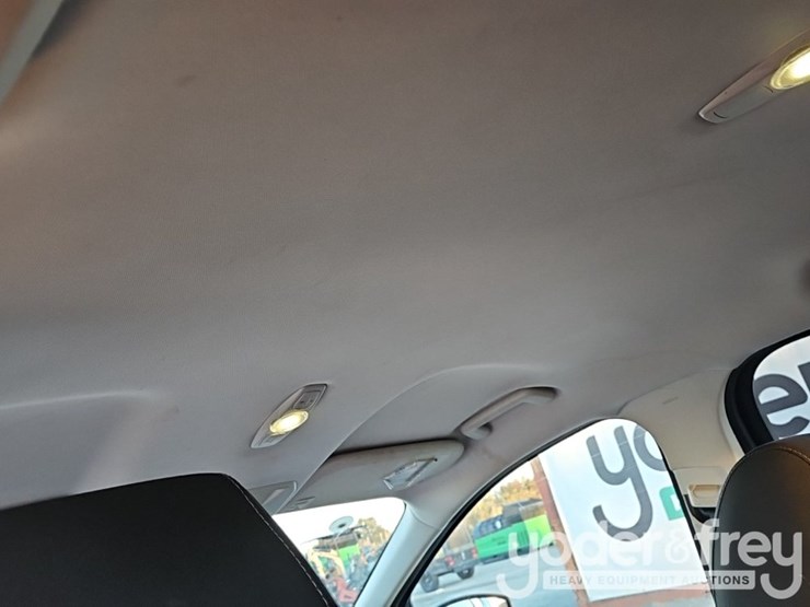 2014-ford-escape-image-18