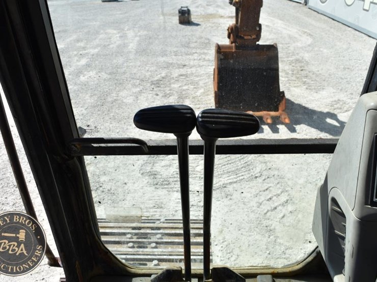 2007-caterpillar-328d-lcr-image-70