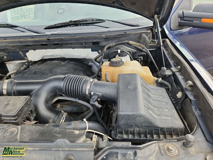 2011-ford-f150-image-35