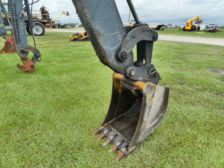 deere-310sl-image-12