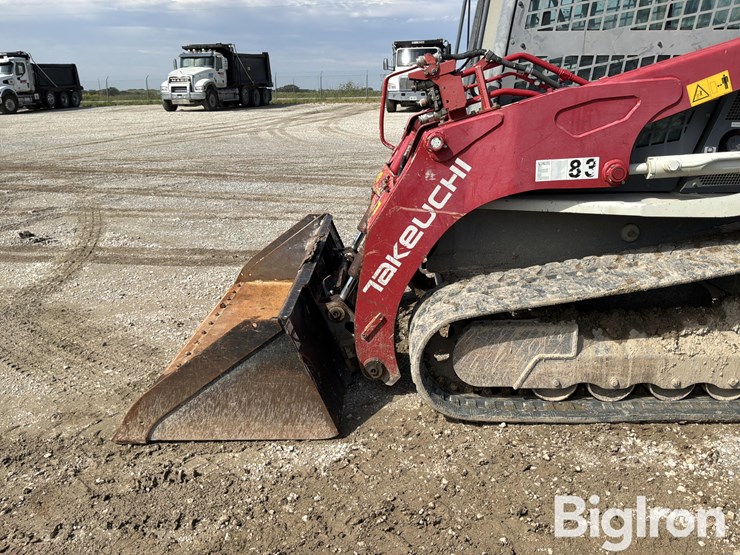 2019-takeuchi-tl12r2-image-10