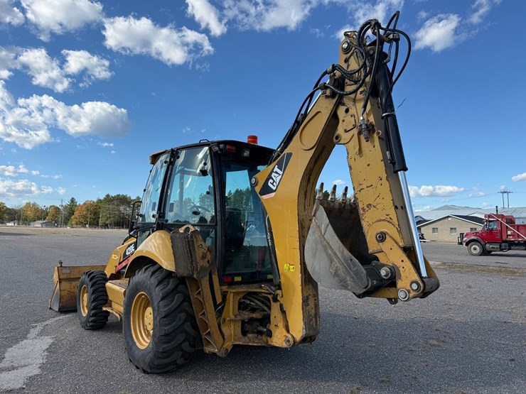 caterpillar-420e-image-3