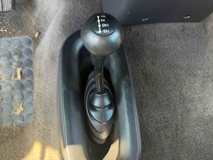 2002-dodge-ram-2500-image-21