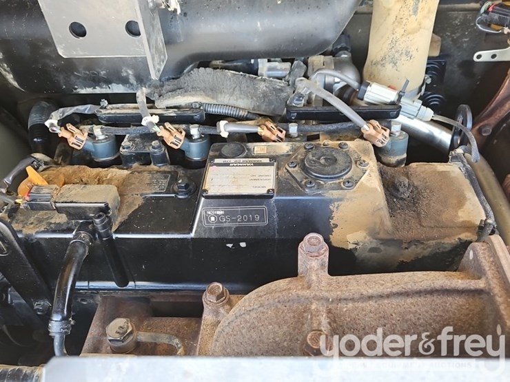 2017-deere-75g-image-15