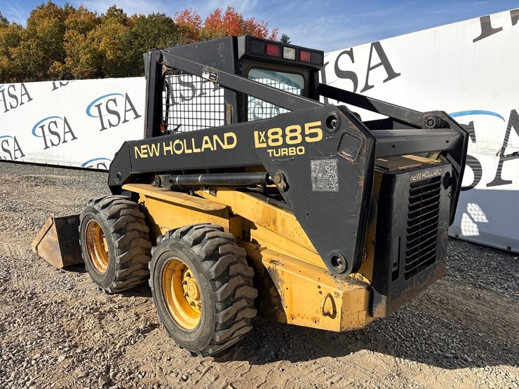 new-holland-lx885-image-3