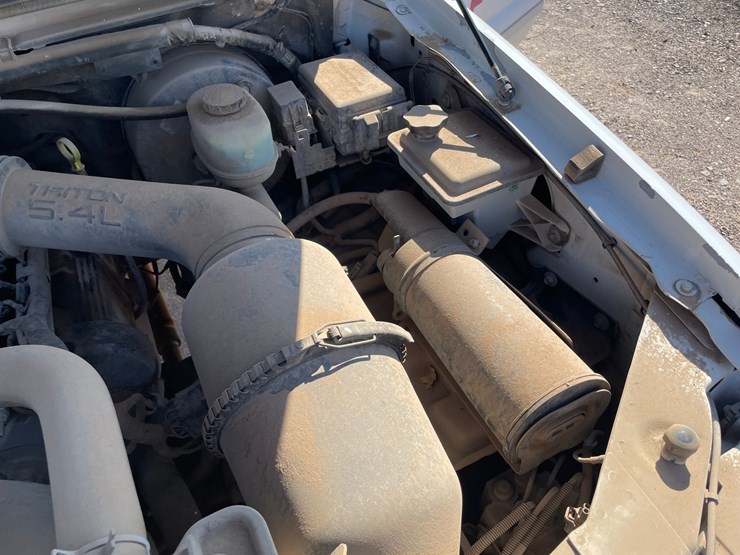 2001-ford-f250-image-39