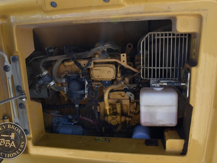2021-caterpillar-306cr-image-49