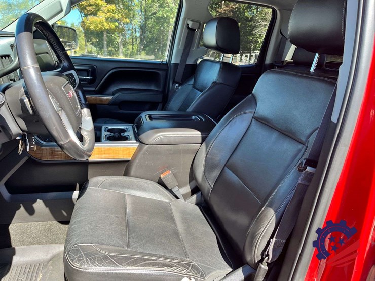 2014-gmc-sierra-z71-slt-pickup-truck-image-56